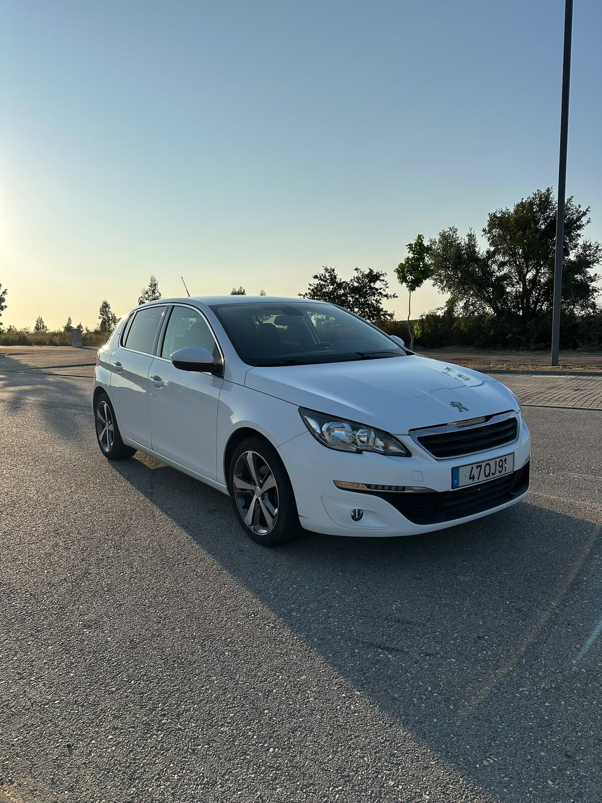 Peugeot 308 1.6 BlueHDi GTi usado à venda no Cartaxo